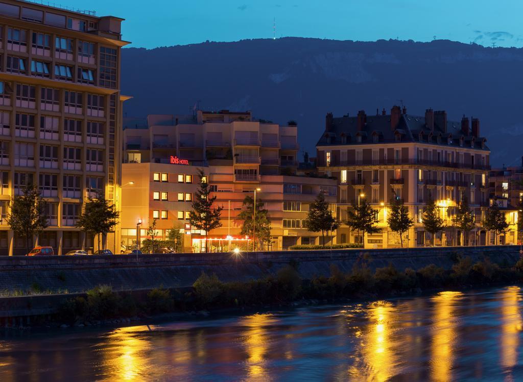 Готель Ibis Grenoble Gare Екстер'єр фото